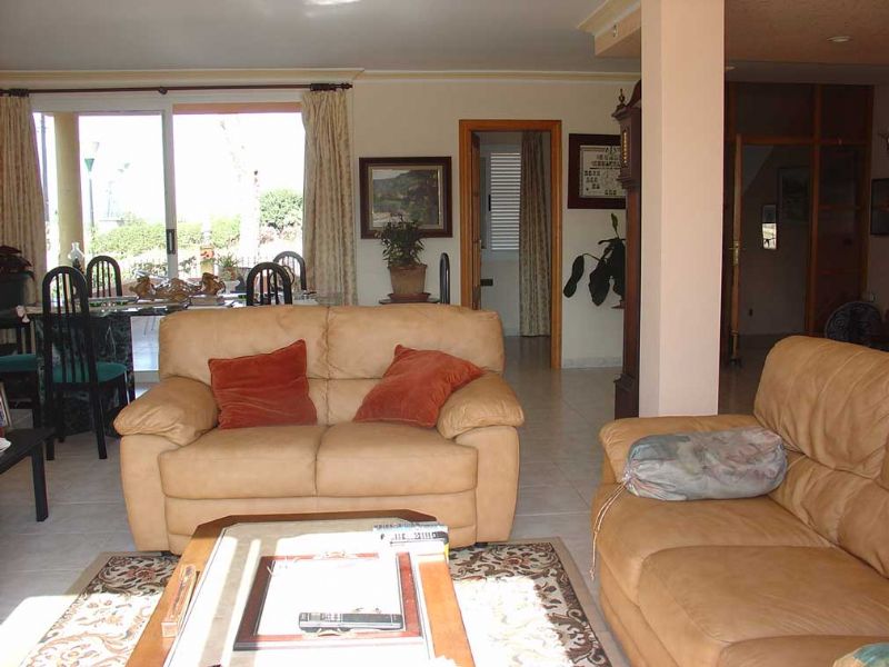 Villas for Sale in ALCUDIA, MAJORCA, Spain