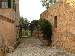 Country houses for Sale in Manacor-Colonia Sant Pere, MANACOR, MAJORCA, Spain