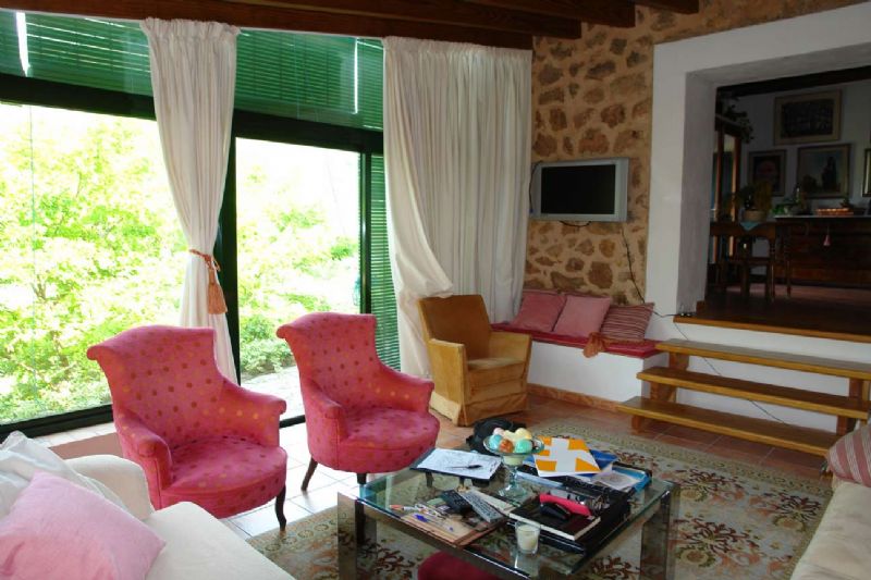 Country houses for Sale in VALLDEMOSSA, MAJORCA, Spain