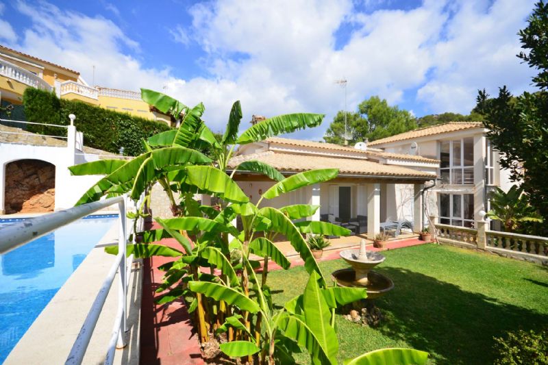 Villas for Sale in Alcanada, ALCUDIA, MAJORCA, Spain