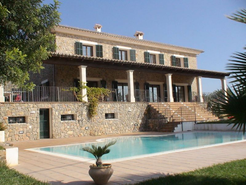 Country houses for Sale in BUNYOLA, MAJORCA, Spain