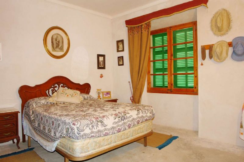 Country houses for Sale in ARTA, MAJORCA, Spain