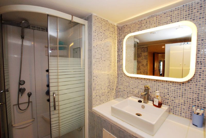 Apartments/Flats for Sale in Alcanada, ALCUDIA, MAJORCA, Spain