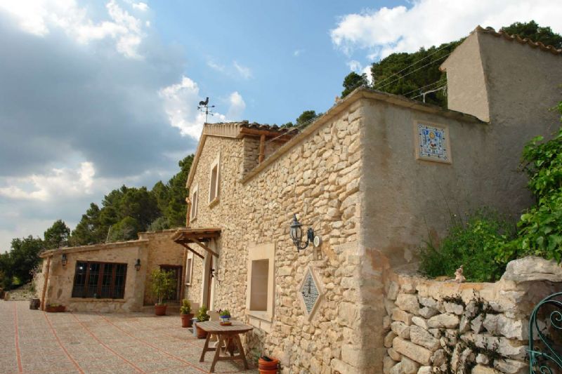 Country houses for Sale in LLUCMAJOR, MAJORCA, Spain