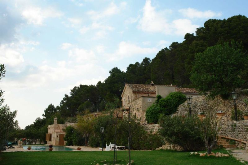 Country houses for Sale in LLUCMAJOR, MAJORCA, Spain