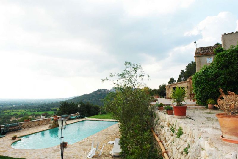 Country houses for Sale in LLUCMAJOR, MAJORCA, Spain