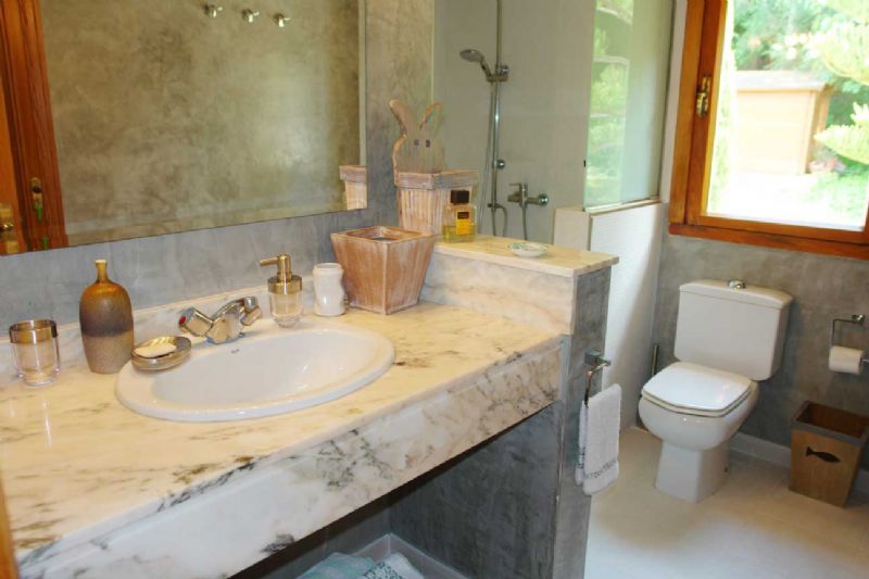 Country houses for Sale in ALCUDIA, MAJORCA, Spain