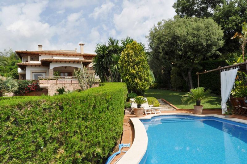 Villas for Sale in INCA, MAJORCA, Spain