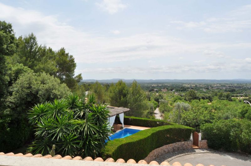 Villas for Sale in INCA, MAJORCA, Spain