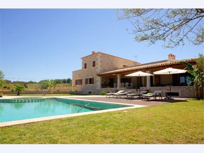 Country houses for Sale in CAMPOS, MAJORCA, Spain