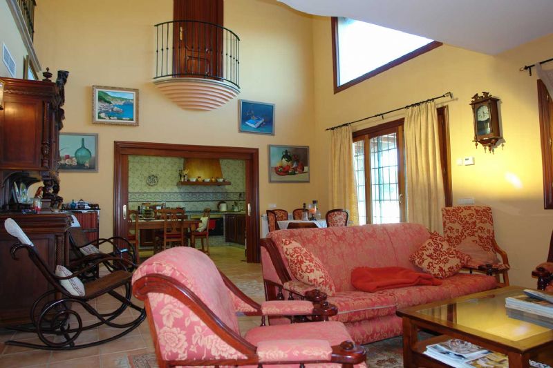 Country houses for Sale in COSTITX, MAJORCA, Spain