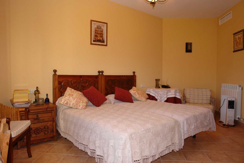 Country houses for Sale in COSTITX, MAJORCA, Spain