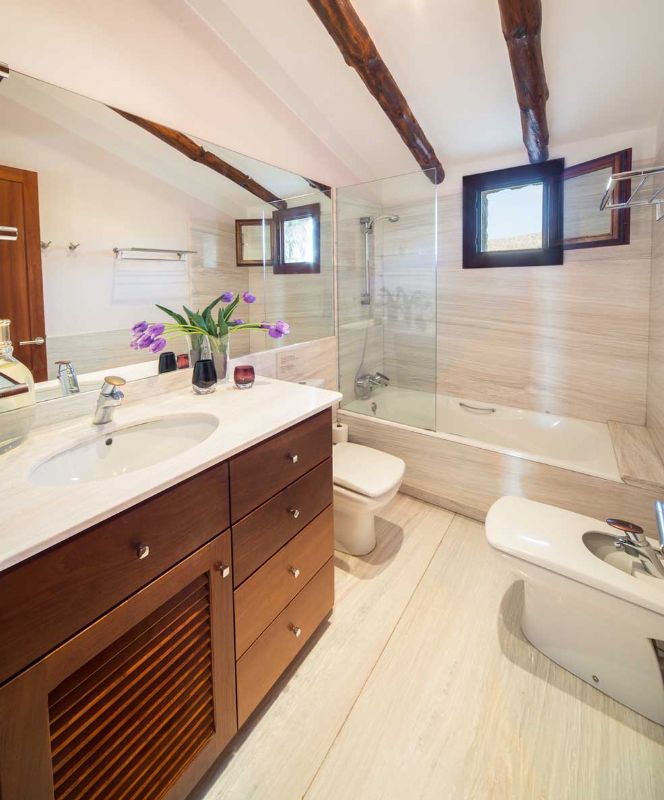 Country houses for Sale in ALCUDIA, MAJORCA, Spain