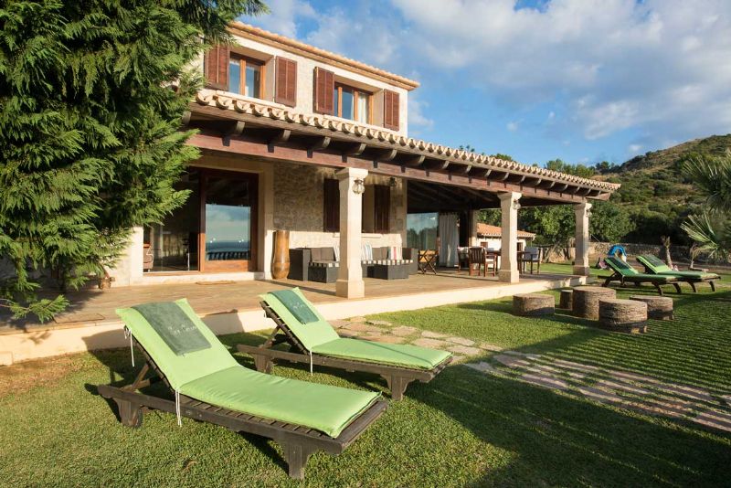 Country houses for Sale in ALCUDIA, MAJORCA, Spain
