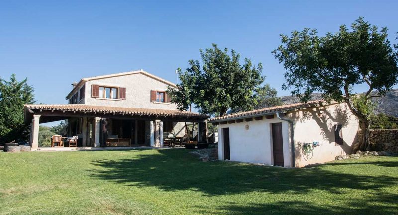 Country houses for Sale in ALCUDIA, MAJORCA, Spain