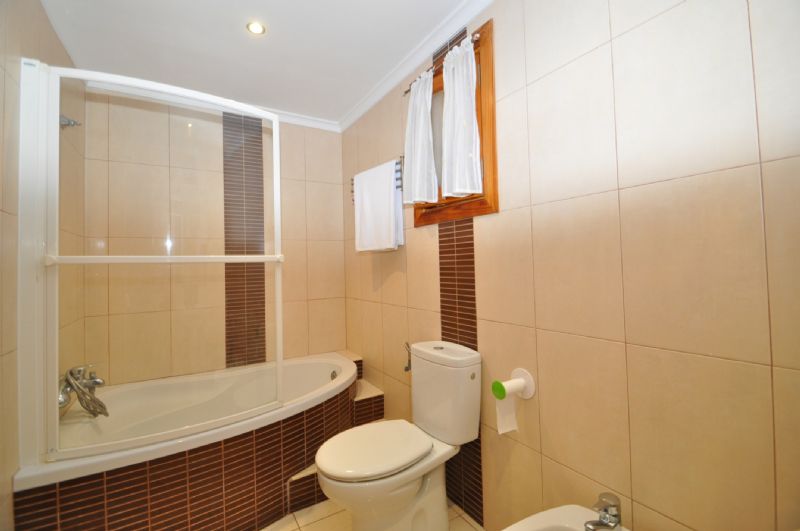 Apartments/Flats for Sale in PUERTO DE ALCUDIA, ALCUDIA, MAJORCA, Spain