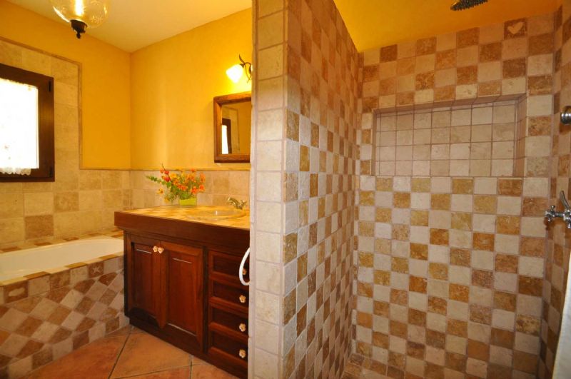 Country houses for Sale in LLUBI, MAJORCA, Spain