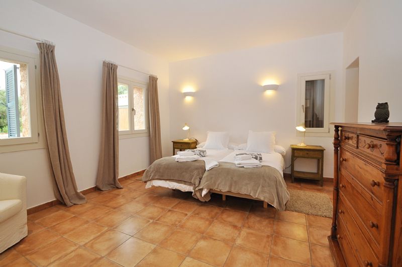 Country houses for Sale in FELANITX, MAJORCA, Spain
