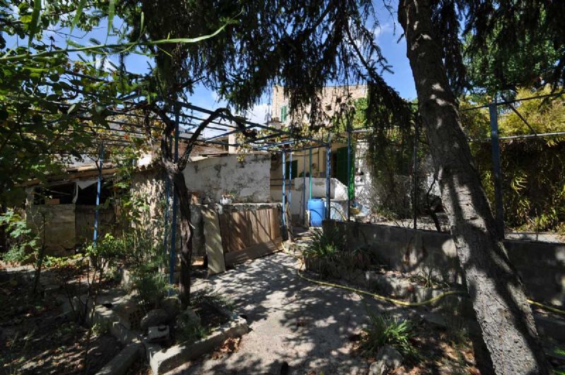 More on our Townhouses for Sale in CAMPANET, MAJORCA, Balearics, Spain