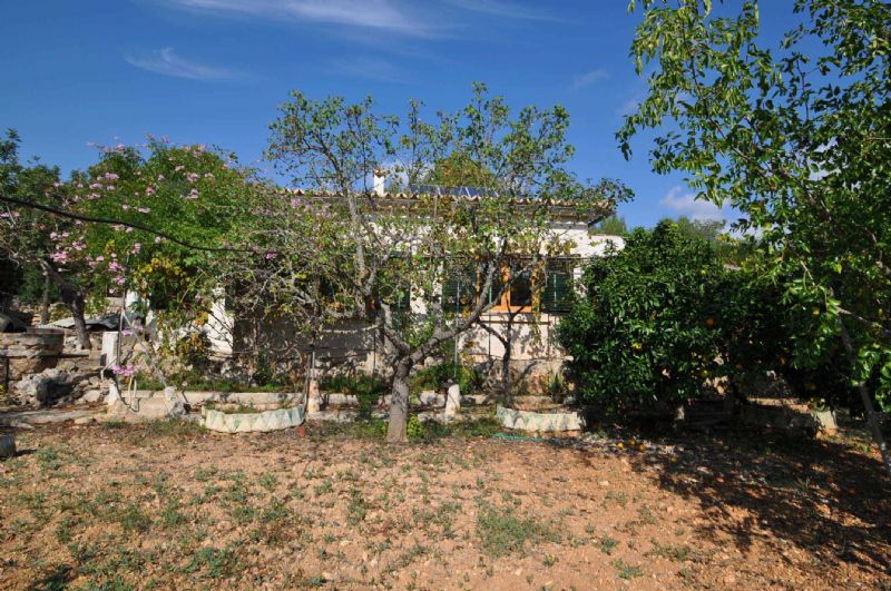 Country houses for Sale in SENCELLES, MAJORCA, Spain