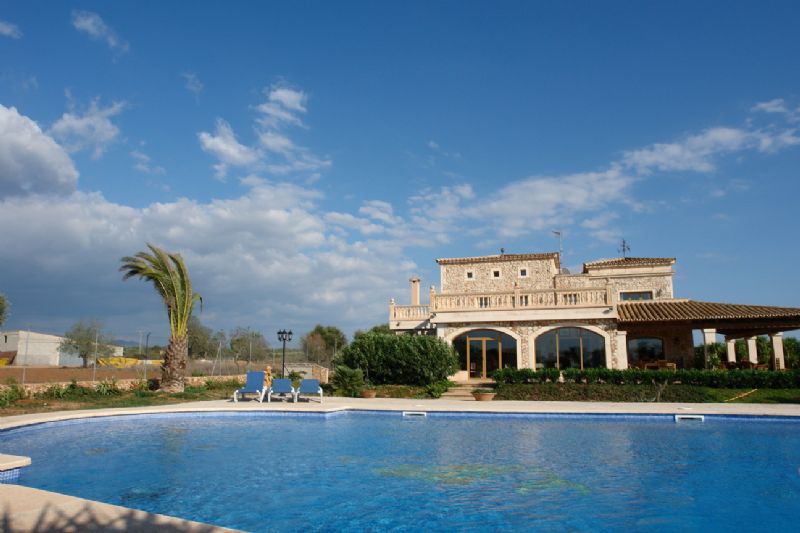 Country houses for Sale in CAMPOS, MAJORCA, Spain