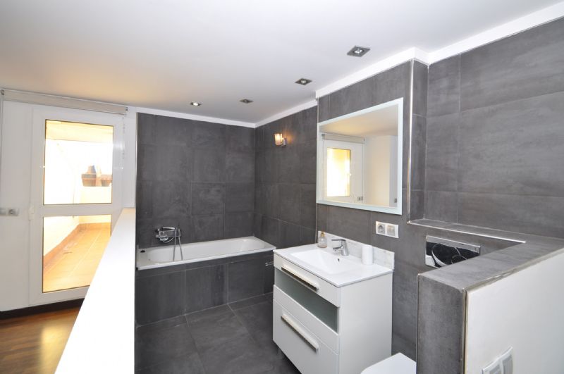 Apartments/Flats for Sale in PUERTO DE ALCUDIA, ALCUDIA, MAJORCA, Spain