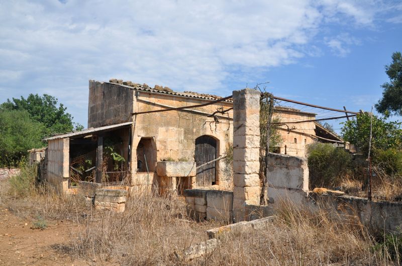 Country houses for Sale in SANTA MARGALIDA, MAJORCA, Spain