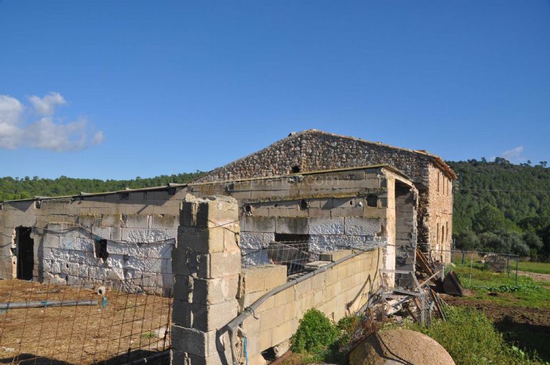 Country houses for Sale in ARTA, MAJORCA, Spain