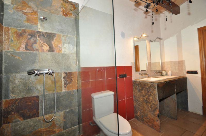 Country houses for Sale in LLUCMAJOR, MAJORCA, Spain