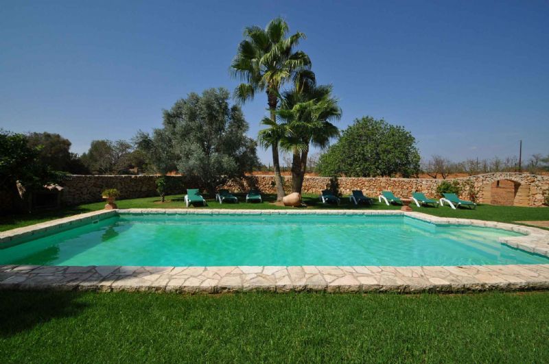 Country houses for Sale in LLUCMAJOR, MAJORCA, Spain