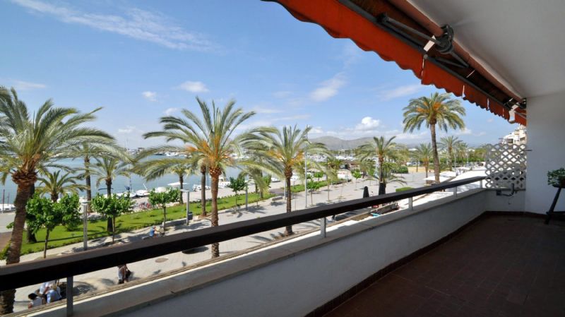 Apartments/Flats for Sale in PUERTO DE ALCUDIA, ALCUDIA, MAJORCA, Spain