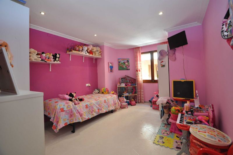 Apartments/Flats for Sale in INCA, MAJORCA, Spain