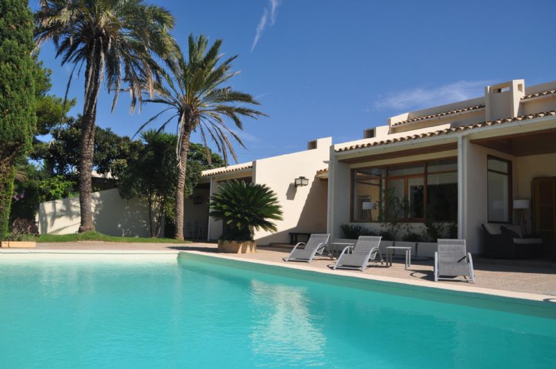 Villas for Sale in BUNYOLA, MAJORCA, Spain