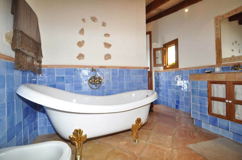 Country houses for Sale in CAMPANET, MAJORCA, Spain