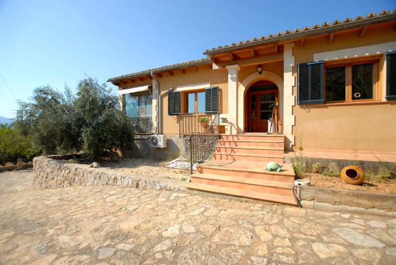 Country houses for Sale in ALCUDIA, MAJORCA, Spain