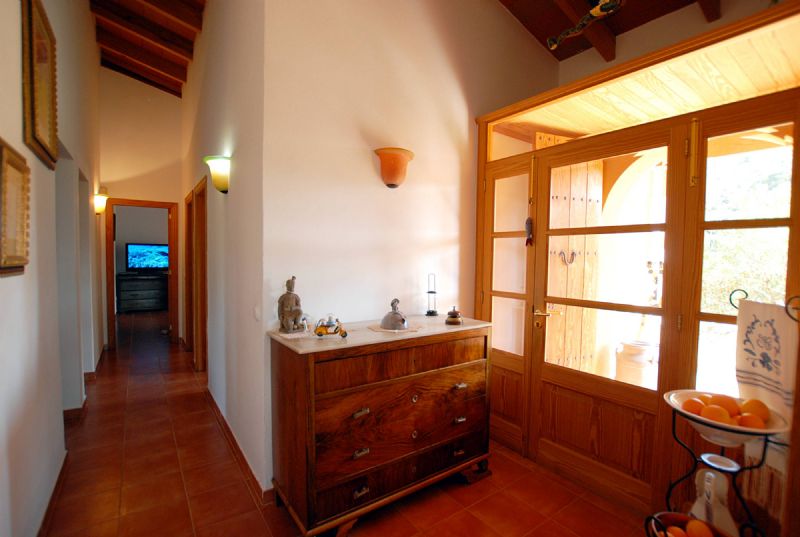 Country houses for Sale in ALCUDIA, MAJORCA, Spain