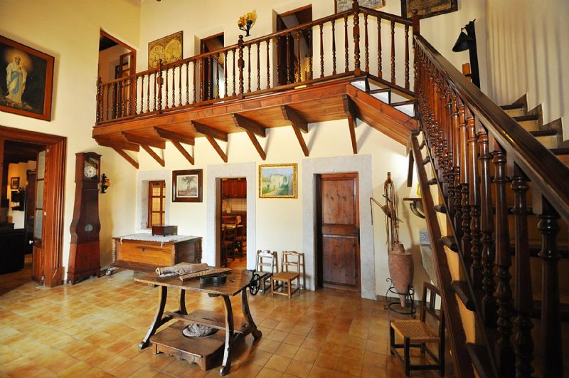 Country houses for Sale in MANCOR DE LA VALL, MAJORCA, Spain