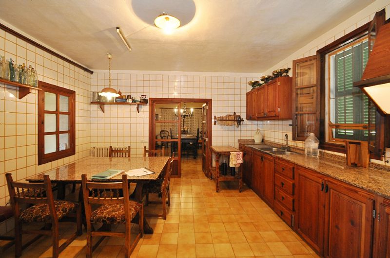 Country houses for Sale in MANCOR DE LA VALL, MAJORCA, Spain