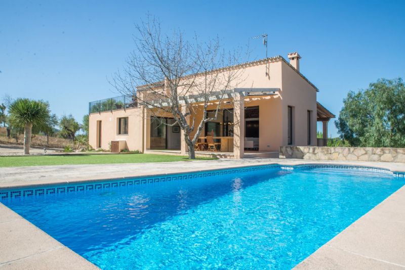 Country houses for Sale in SINEU, MAJORCA, Spain