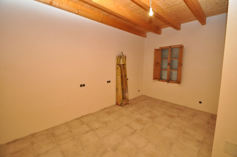 Townhouses for Sale in SA POBLA, MAJORCA, Spain