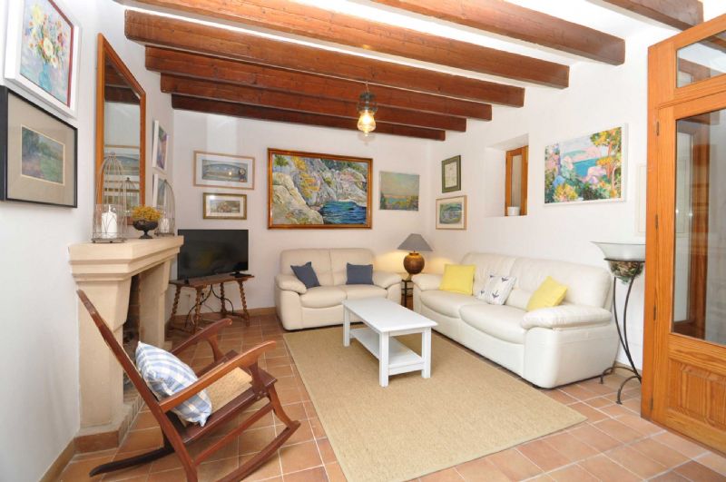 Townhouses for Rent in SANT LLORENS, MAJORCA, Spain