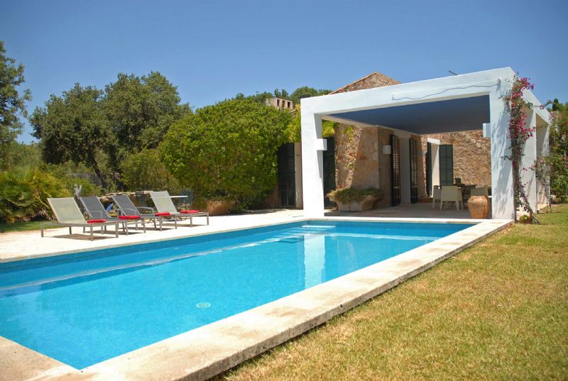 Country houses for Rent in SON SERVERA, MAJORCA, Spain