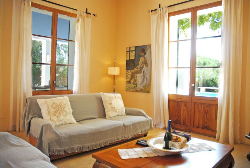 Country houses for Rent in SON SERVERA, MAJORCA, Spain