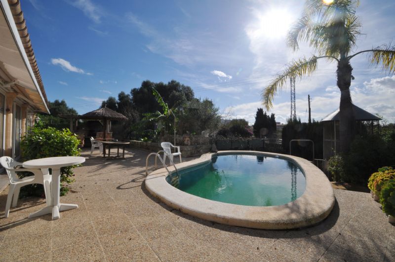 Country houses for Rent in ALCUDIA, MAJORCA, Spain