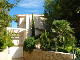 Villas for Rent in ALCUDIA, MAJORCA, Spain