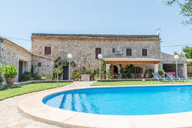 Country houses for Rent in BUGER, MAJORCA, Spain