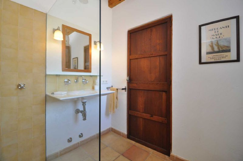 Country houses for Rent in POLLENSA, MAJORCA, Spain