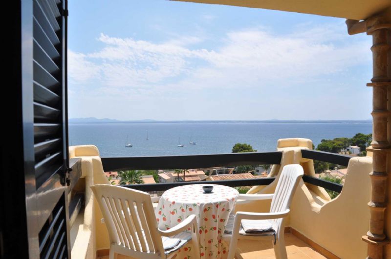 Villas for Rent in Alcanada, ALCUDIA, MAJORCA, Spain