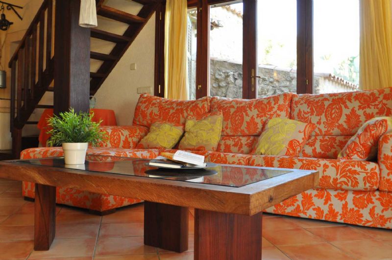 Country houses for Rent in PETRA, MAJORCA, Spain