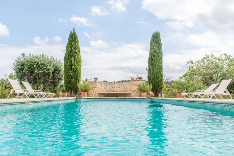 Country houses for Rent in ARTA, MAJORCA, Spain